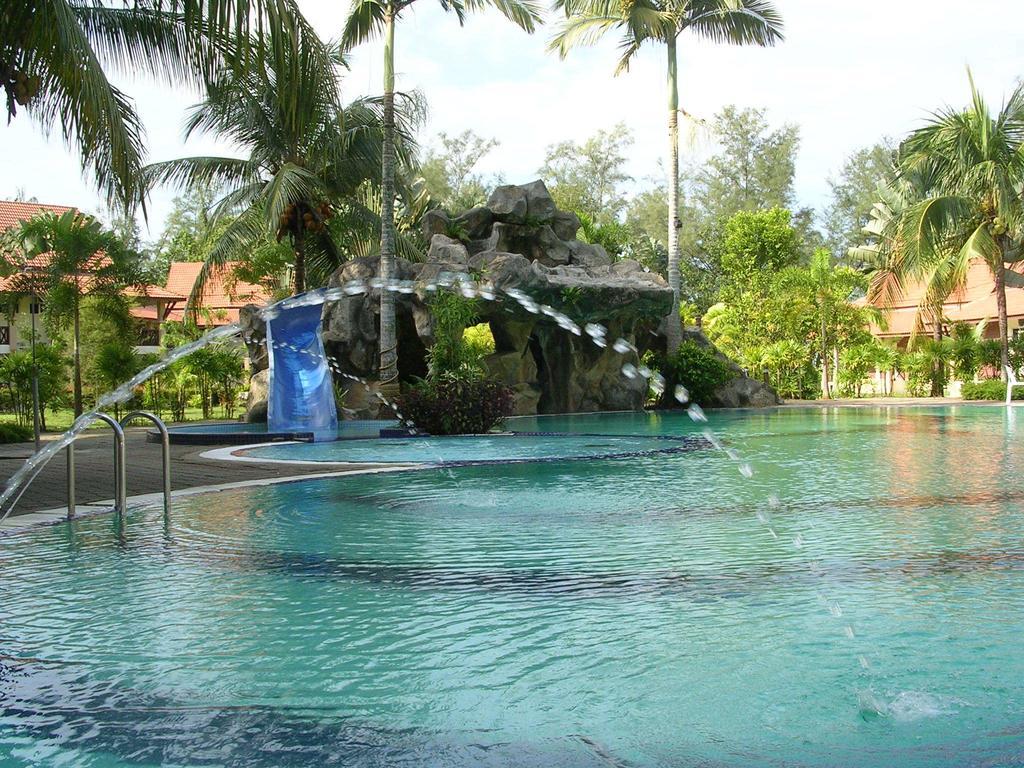 Rompin Beach Resorts Kuala Rompin Ngoại thất bức ảnh